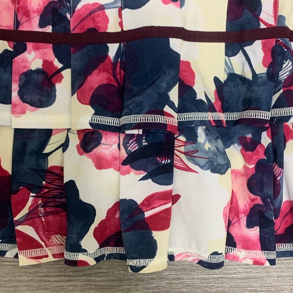 Lululemon Pace Setter Inky Floral Bumble Berry 6 - Picture 6 of 14